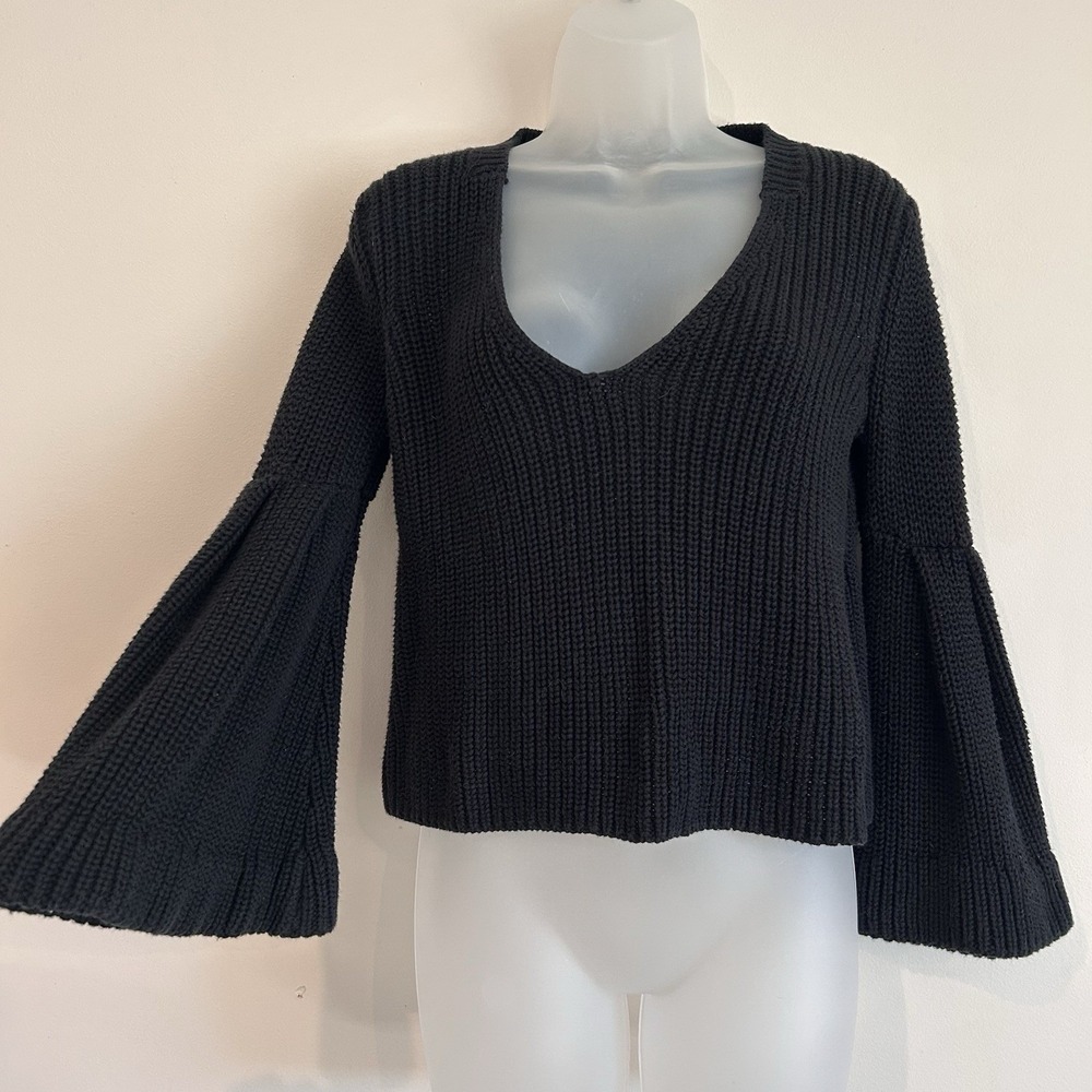 Free People Black Knit Sweater Sz XS Flare Sleeve Gothic Dark Romantic V Neck